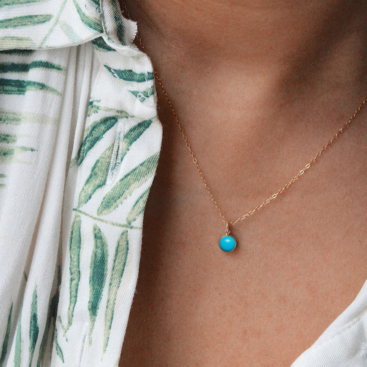 Small discount turquoise necklace