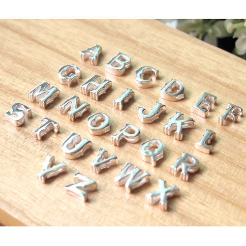 Personalisierte Blockbriefkette