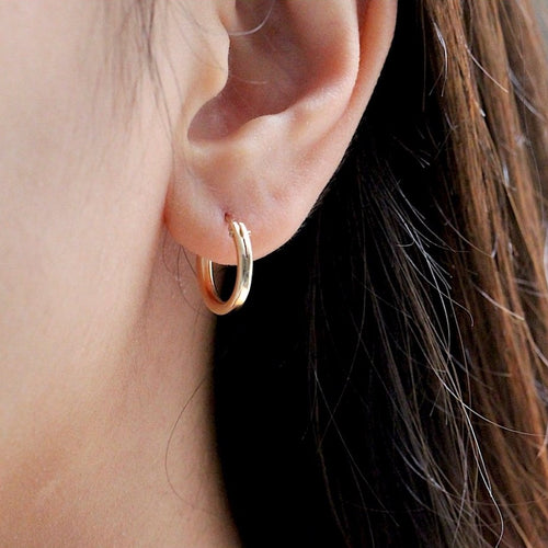 Small Modern Around Hoops