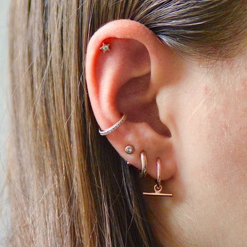 Exquisite Helix Piercing Ring with Three Hanging Chains - Piercings Works