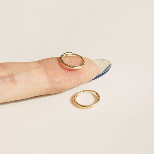 Baby sømløse huggie-øreringe